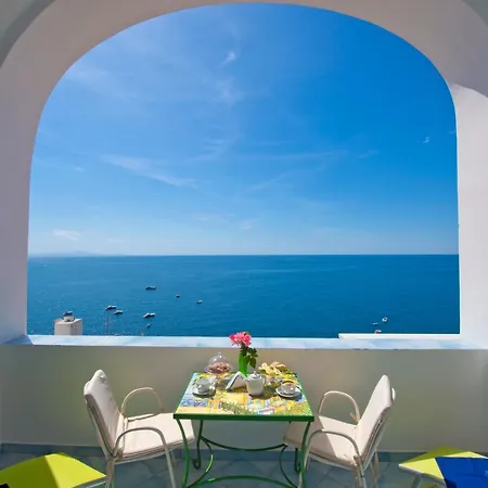 Hotel Palazzo Talamo 3*