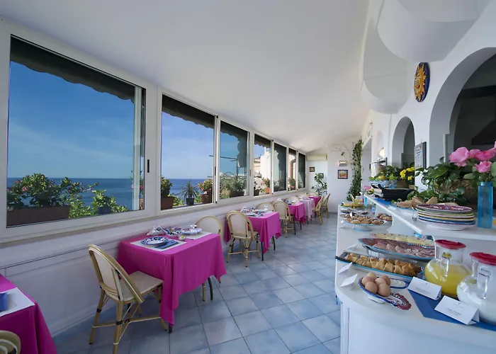 Palazzo Talamo Hotel