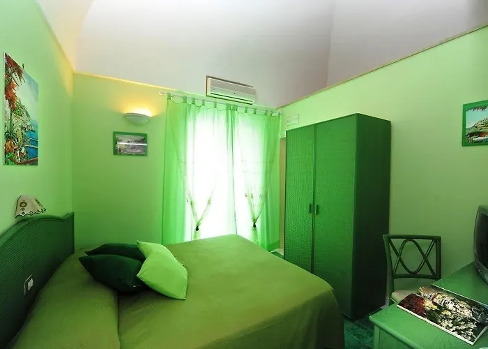 Palazzo Talamo 3*