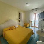 Palazzo Talamo 3* Ποζιτάνο
