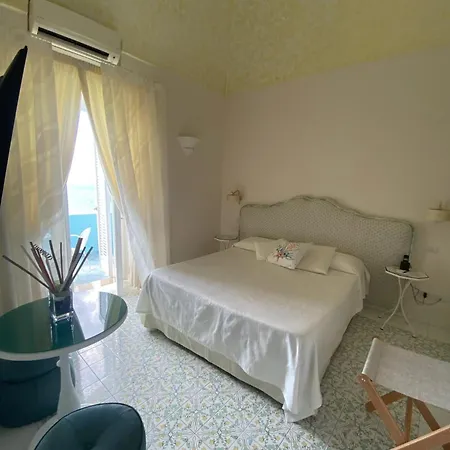 Palazzo Talamo Hotel