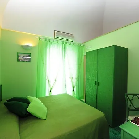 Palazzo Talamo 3*