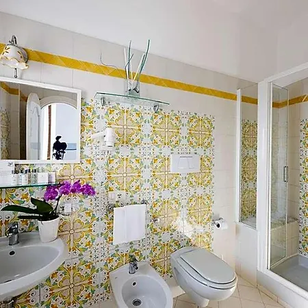 Palazzo Talamo Hotel 3*