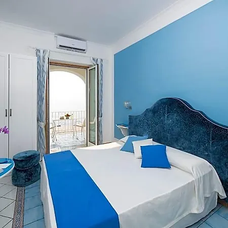 Palazzo Talamo Hotel 3*