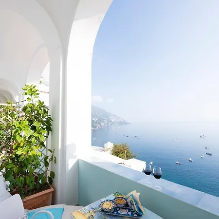 Palazzo Talamo Hotel 3*