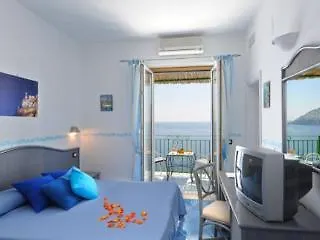 Palazzo Talamo 3*