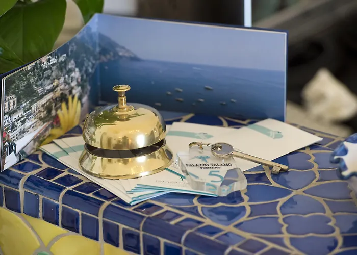 Palazzo Talamo Hotell 3*