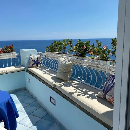 斯皮纳里酒店 3* 波西塔諾